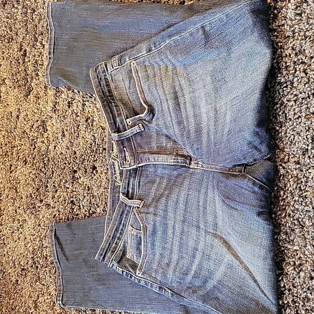 Universal Thread crop jean 👖